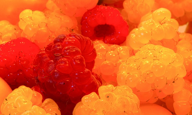 通过反思和 通过反思和